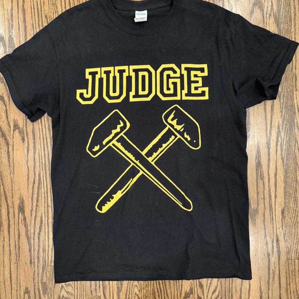 Judge - Hammers Shirt - M